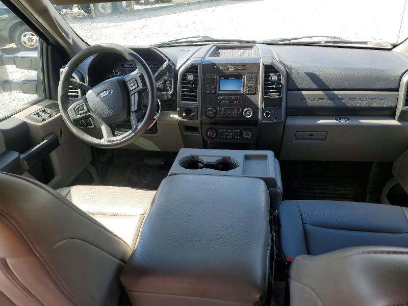 2021 FORD F250 — Фото 8 из 12
