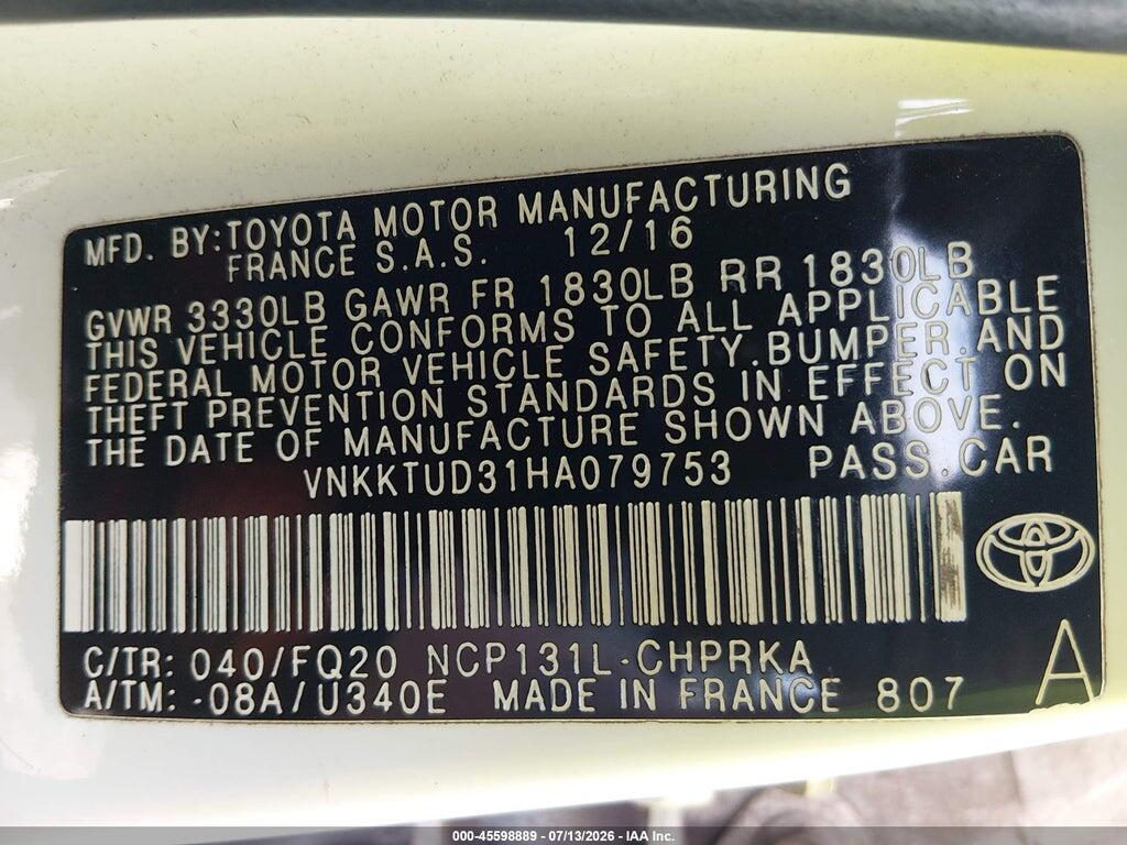 VNKKTUD31HA079753 2017 TOYOTA YARIS photo no. 9