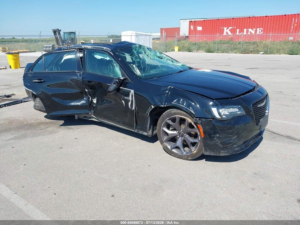 2C3CCABG5PH657858 2023 CHRYSLER 300 photo no. 1