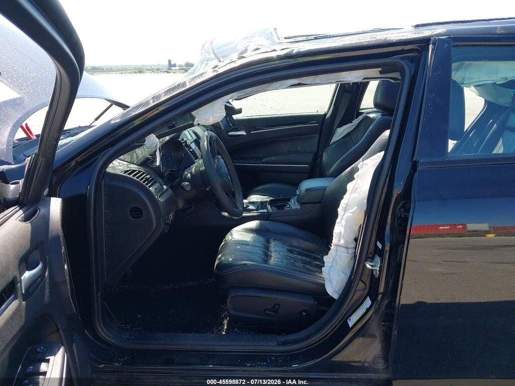 2C3CCABG5PH657858 2023 CHRYSLER 300 photo no. 5