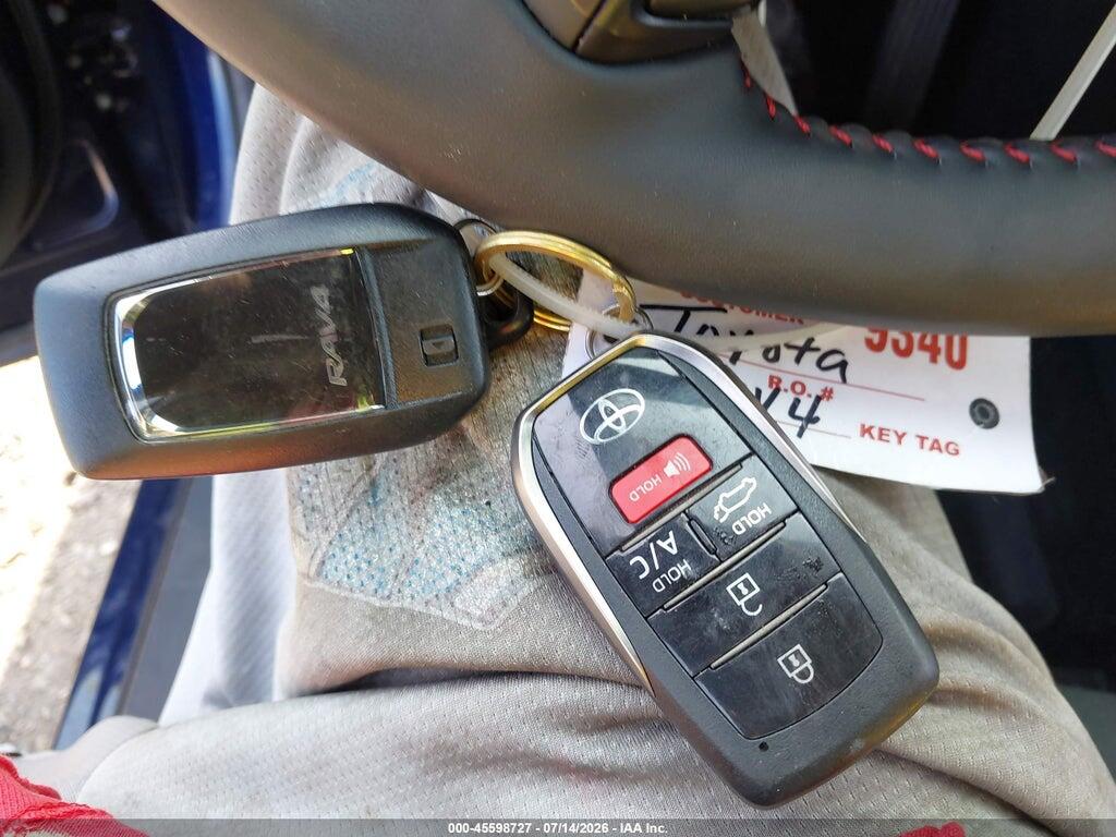 JTMCB3FV8SD256880 2025 TOYOTA RAV4 PLUG-IN HYBRID photo no. 11