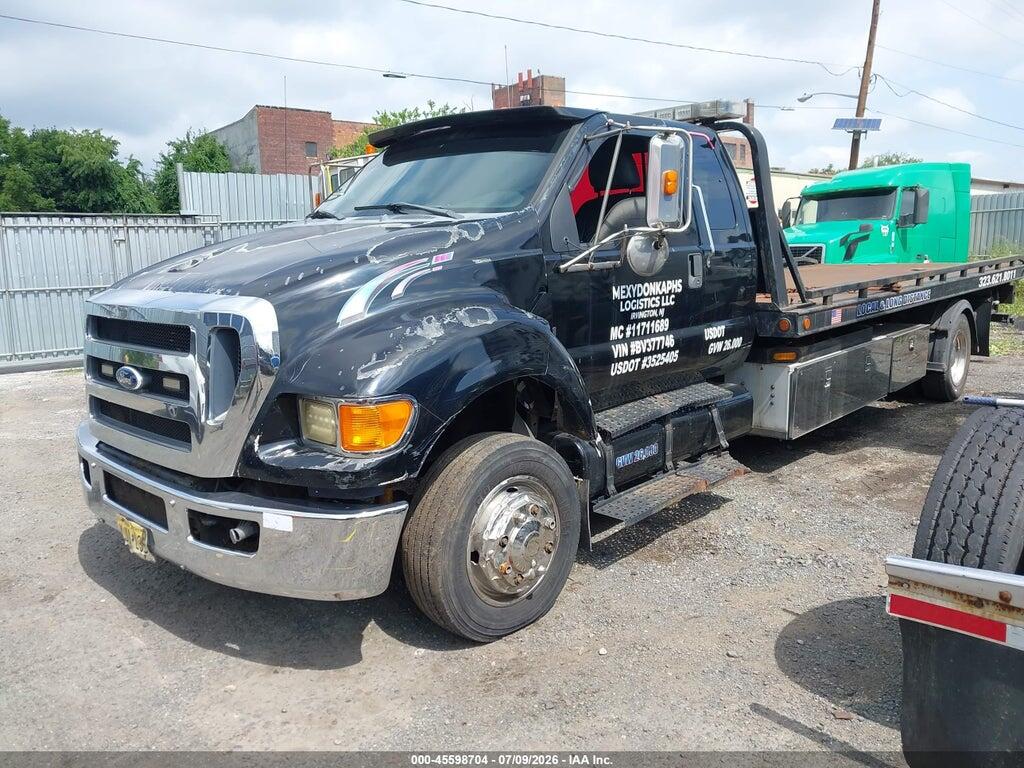3FRNX6FC1BV377746 2011 FORD F-650 photo no. 2