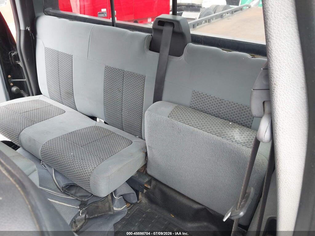 3FRNX6FC1BV377746 2011 FORD F-650 photo no. 7