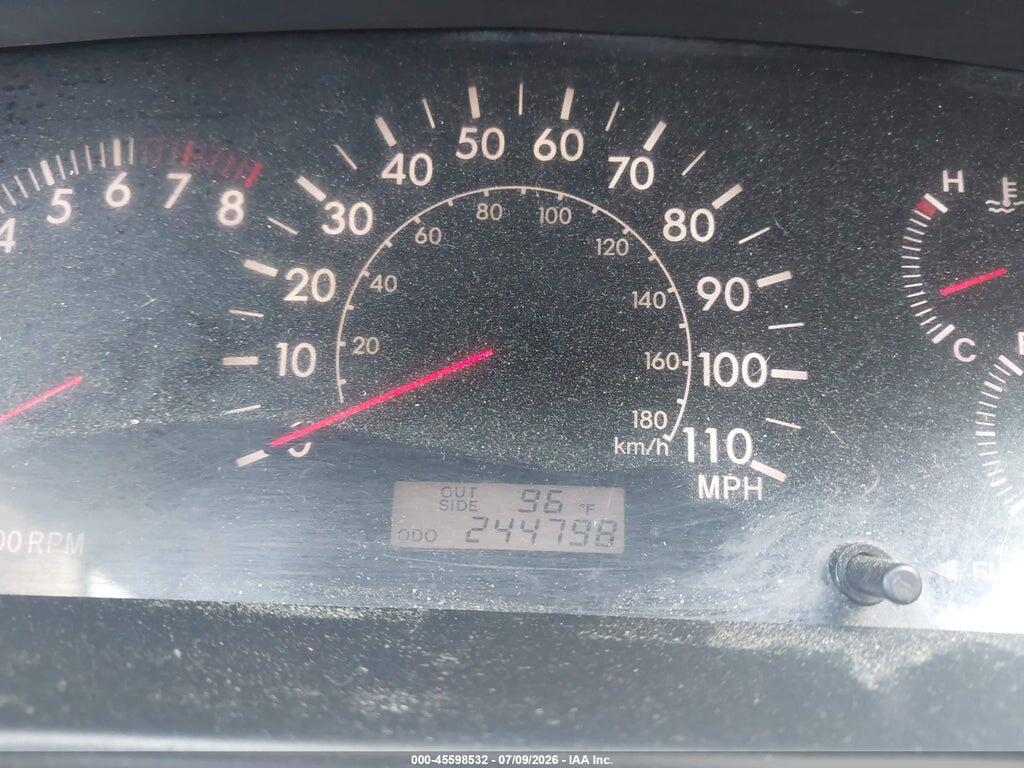 2T1BR32E25C448603 2005 TOYOTA COROLLA photo no. 7