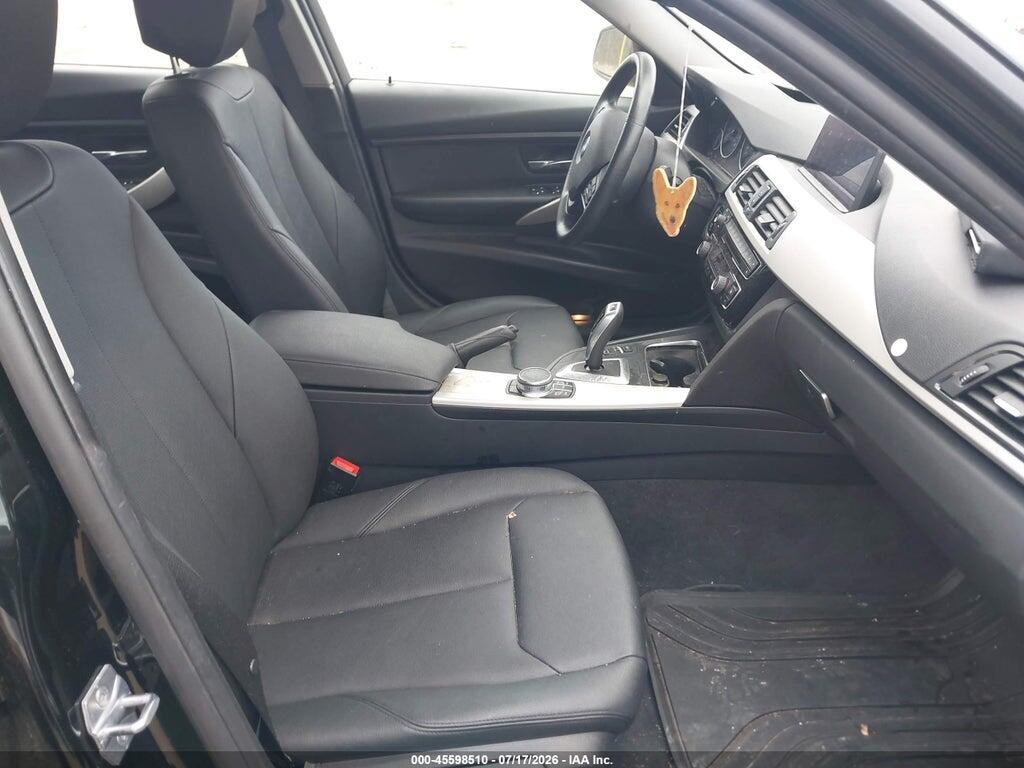 WBA8A3C56JA494754 2018 BMW 320I photo no. 5