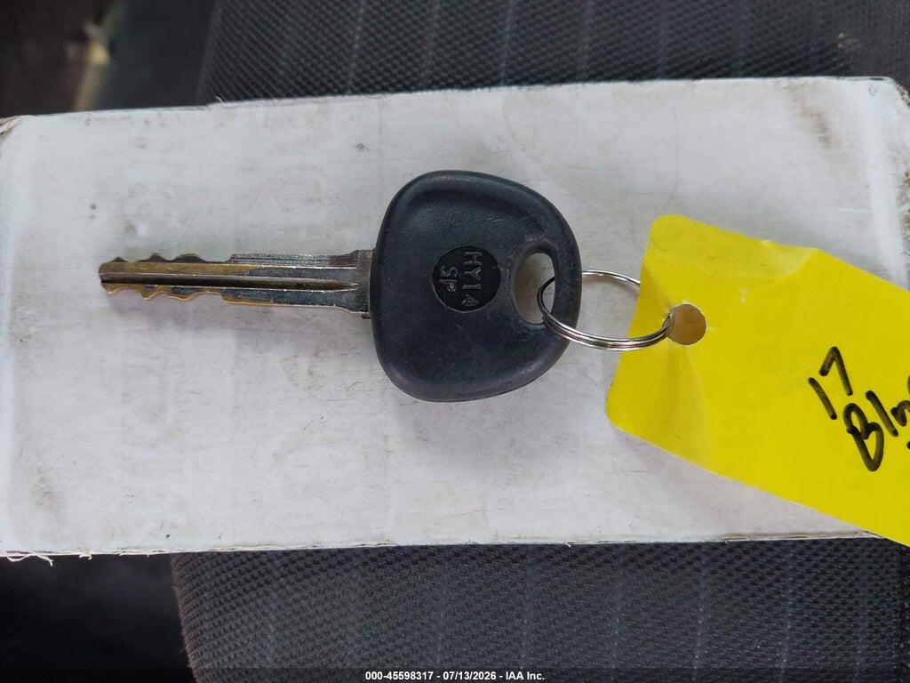 3KPFL4A7XHE133436 2017 KIA FORTE photo no. 11