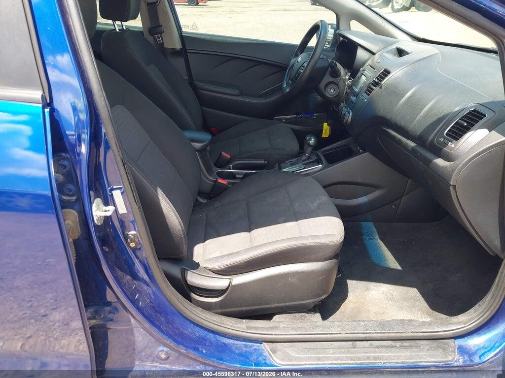 3KPFL4A7XHE133436 2017 KIA FORTE photo no. 5