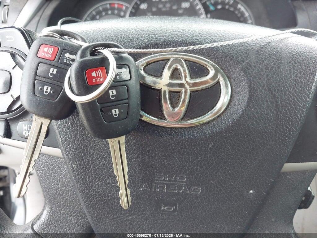 4T1BF1FK9EU414931 2014 TOYOTA CAMRY photo no. 11