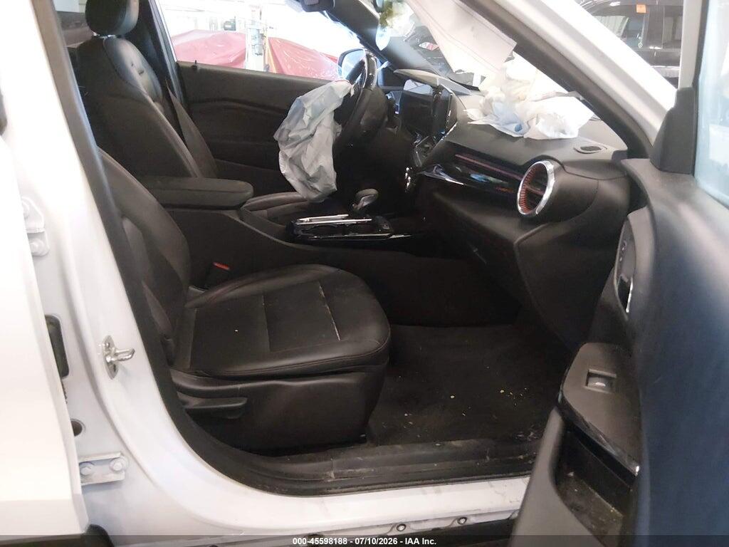 KL77LJEP9SC082262 2025 CHEVROLET TRAX photo no. 5