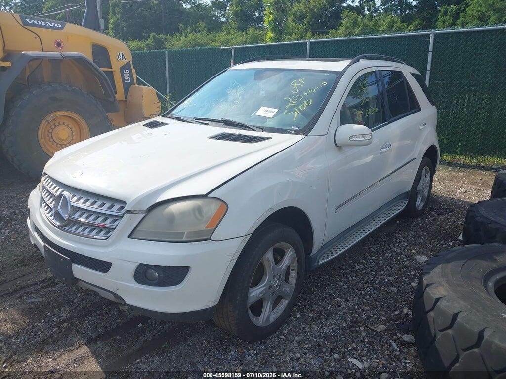 4JGBB86E88A303551 2008 MERCEDES-BENZ M-CLASS photo no. 2