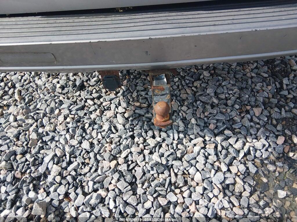 5TDZT34A32S132950 2002 TOYOTA SEQUOIA photo no. 6
