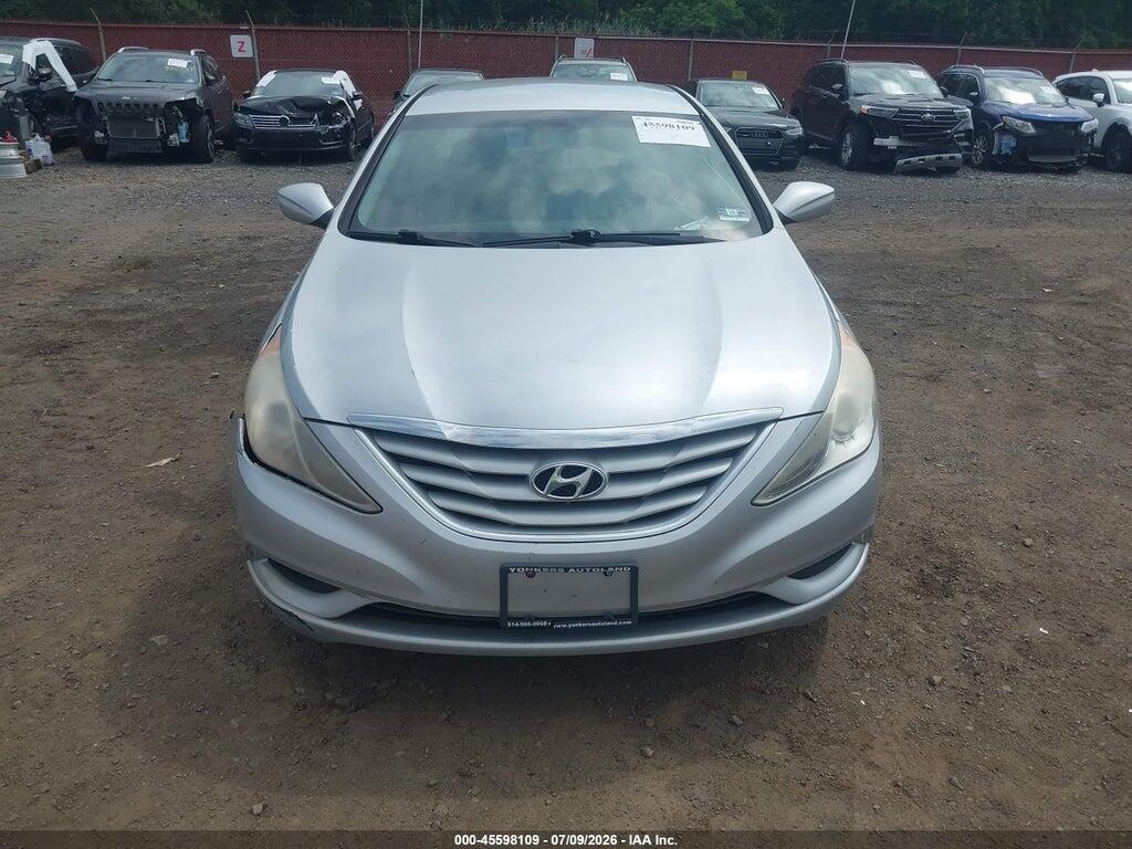 5NPEB4AC3BH291955 2011 HYUNDAI SONATA photo no. 12
