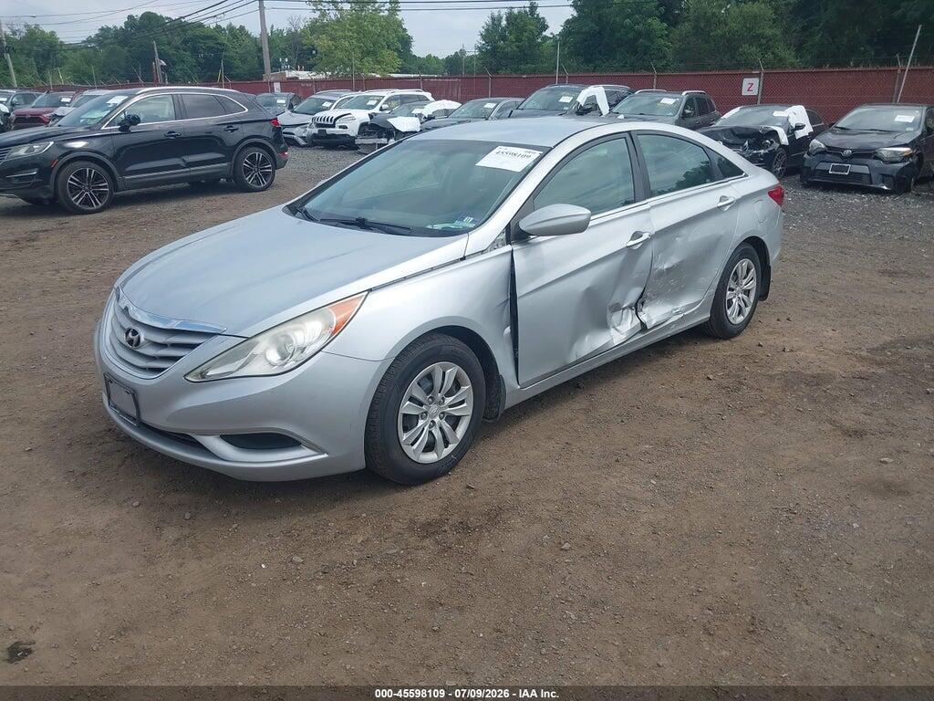 5NPEB4AC3BH291955 2011 HYUNDAI SONATA photo no. 2