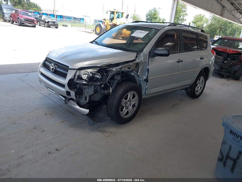 2T3BF4DV1BW101826 2011 TOYOTA RAV4 photo no. 2