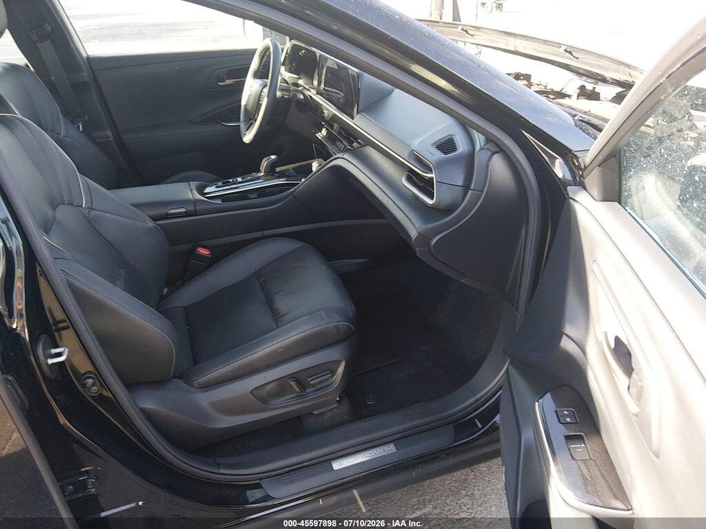 JTDAAAAF4R3024128 2024 TOYOTA CROWN photo no. 5