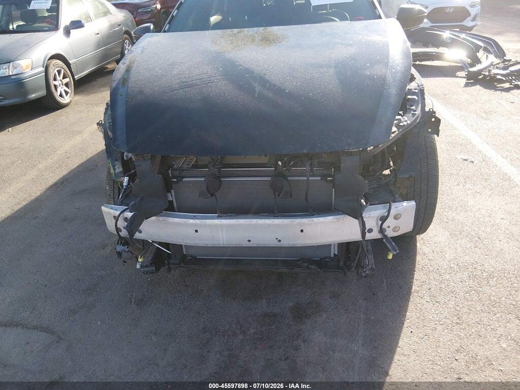 JTDAAAAF4R3024128 2024 TOYOTA CROWN photo no. 6
