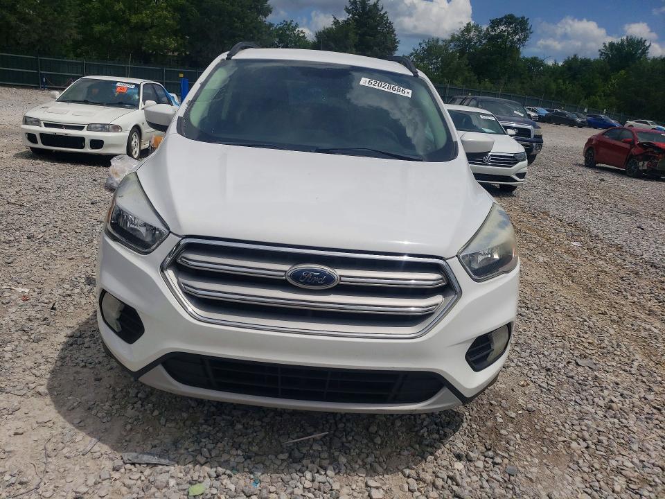 2018 FORD ESCAPE SE — Фото 5 из 13