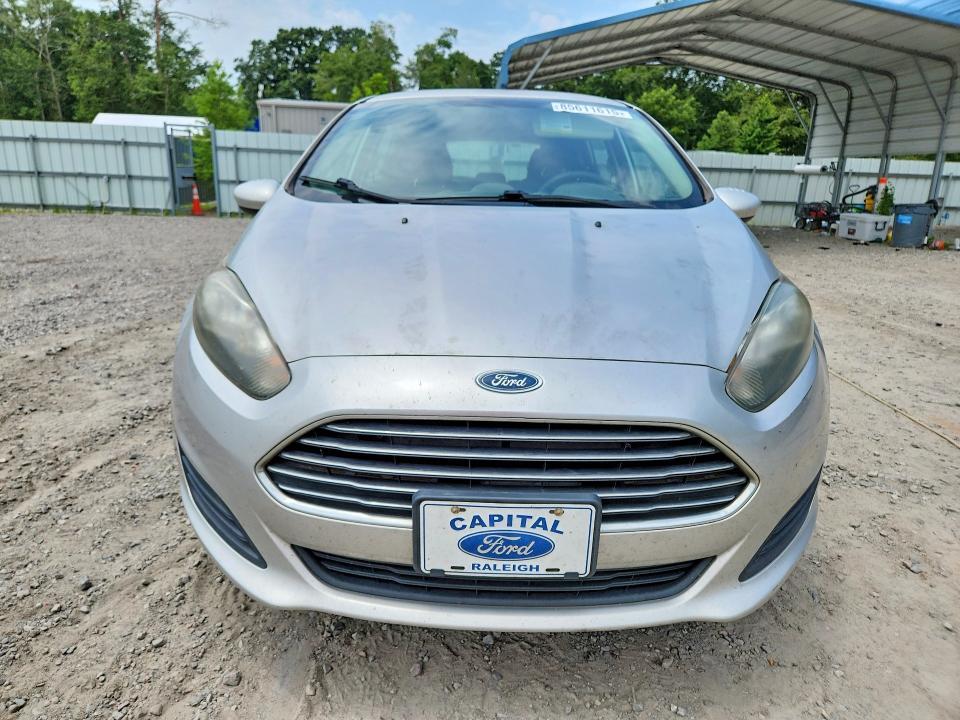 2019 FORD FIESTA SE — Фото 5 из 12