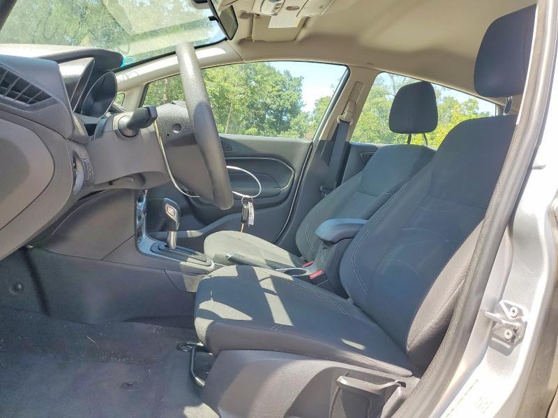 2019 FORD FIESTA SE — Фото 7 из 12
