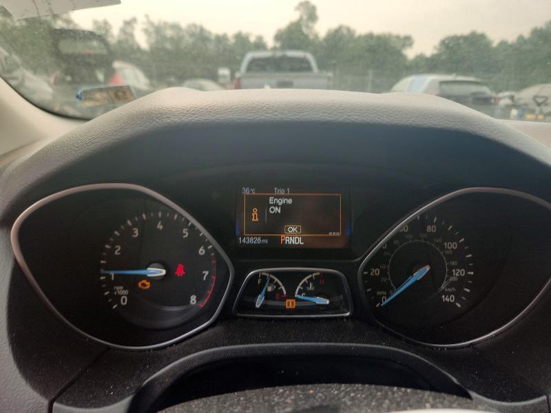 2015 FORD FOCUS SE — Фото 9 из 12