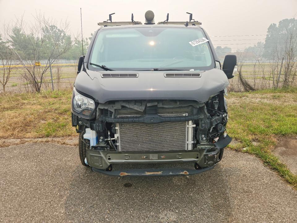 2020 FORD T-150 CARGO — Фото 5 из 13