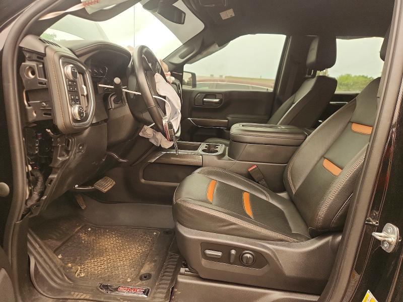 2021 GMC SIERRA K1500 AT4 — Фото 7 из 12