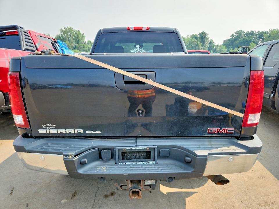 2013 GMC SIERRA K2500 SLE — Фото 6 из 12