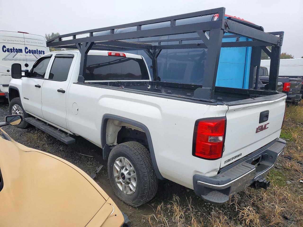 2016 GMC SIERRA K2500 HEAVY DUTY — Фото 2 из 13