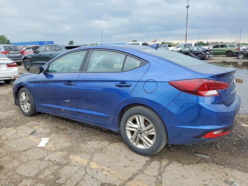 2020 HYUNDAI ELANTRA SEL — Фото 2 из 12