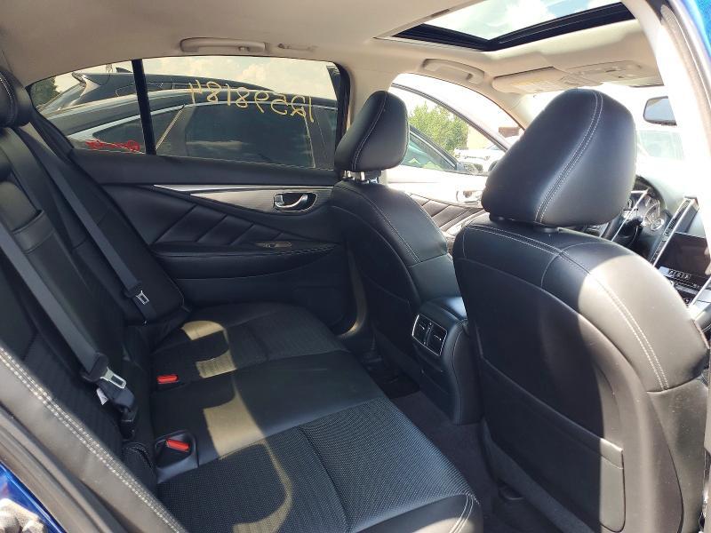 2018 INFINITI Q50 3.0T LUXE — Фото 10 из 12