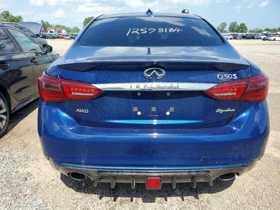 2018 INFINITI Q50 3.0T LUXE — Фото 6 из 12