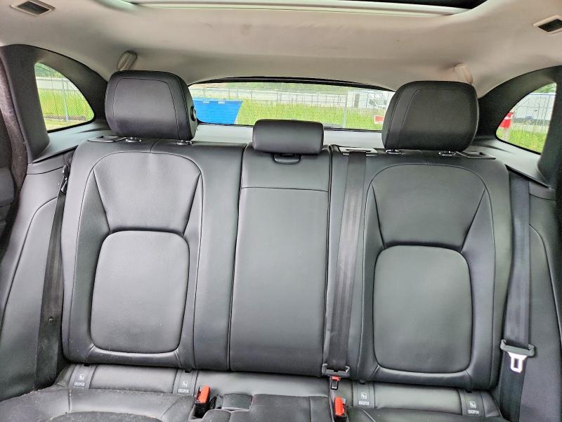 2017 JAGUAR F-PACE PREMIUM — Фото 10 из 13