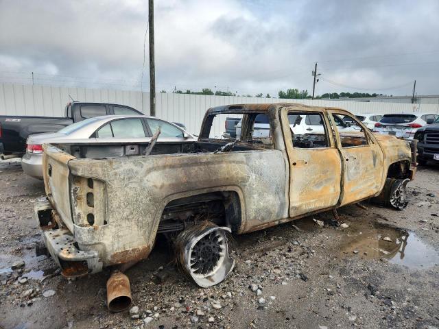 1GT12UEY0JF268159 2018 GMC SIERRA photo no. 3