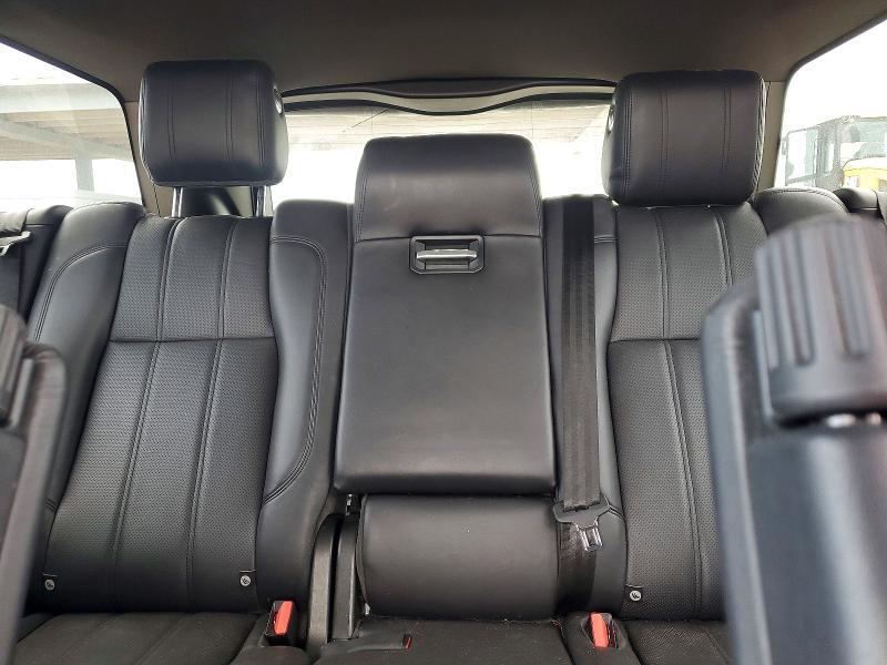 2017 LAND ROVER RANGE ROVER HSE — Фото 10 из 13