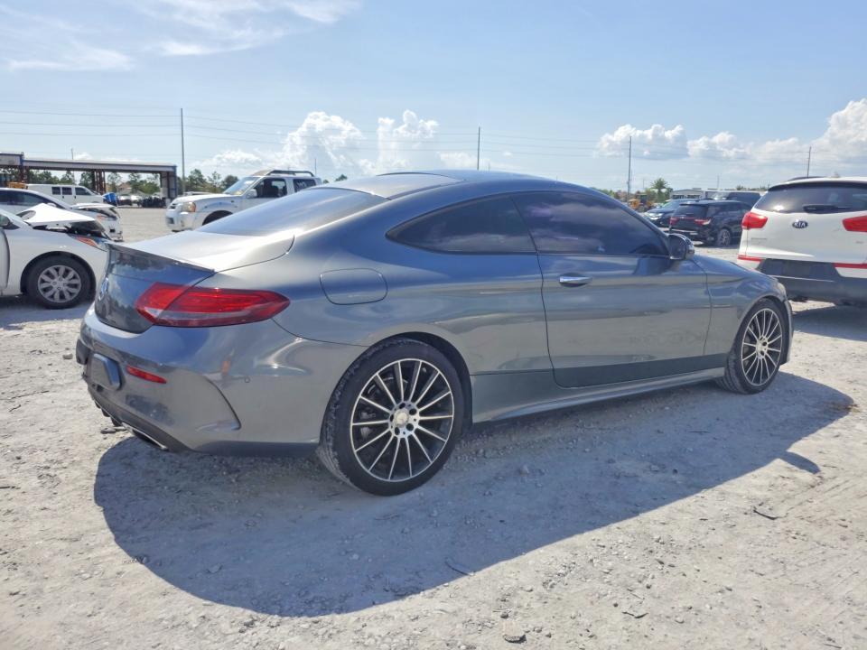2017 MERCEDES-BENZ C 300 — Фото 3 из 12