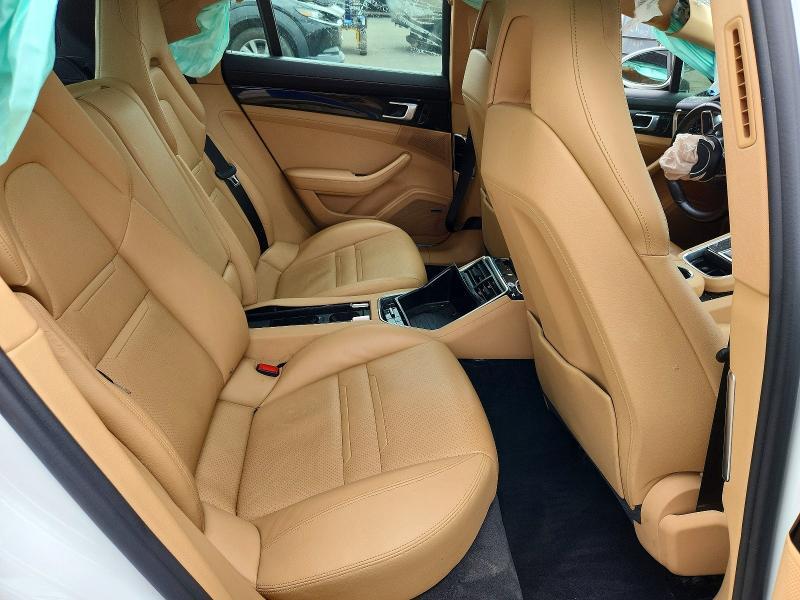 2018 PORSCHE PANAMERA 4S — Фото 10 из 13