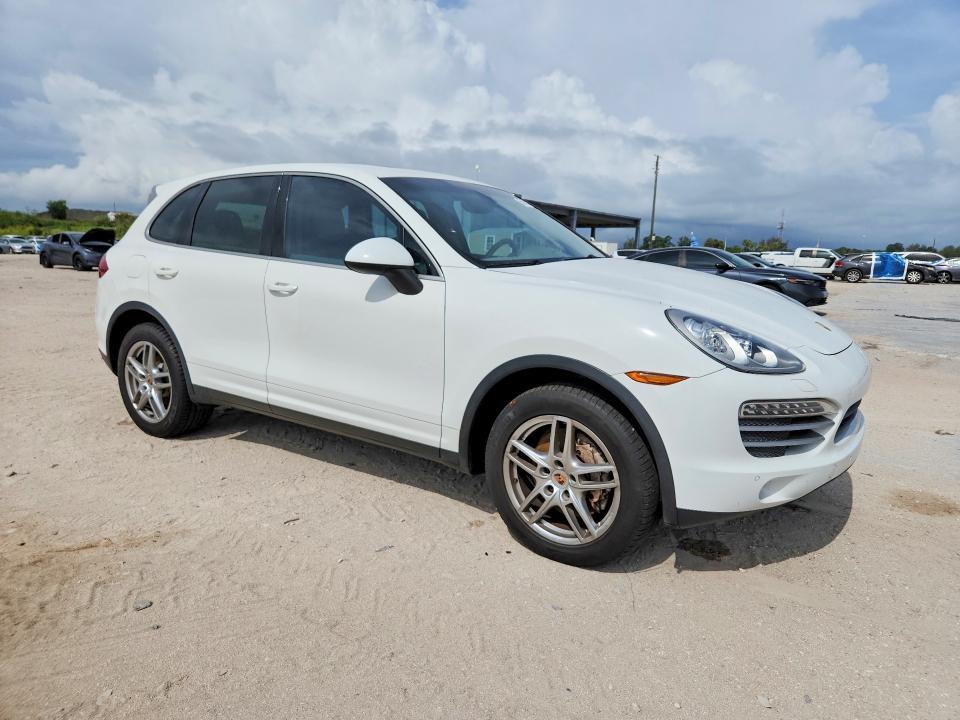 2014 PORSCHE CAYENNE — Фото 4 из 13
