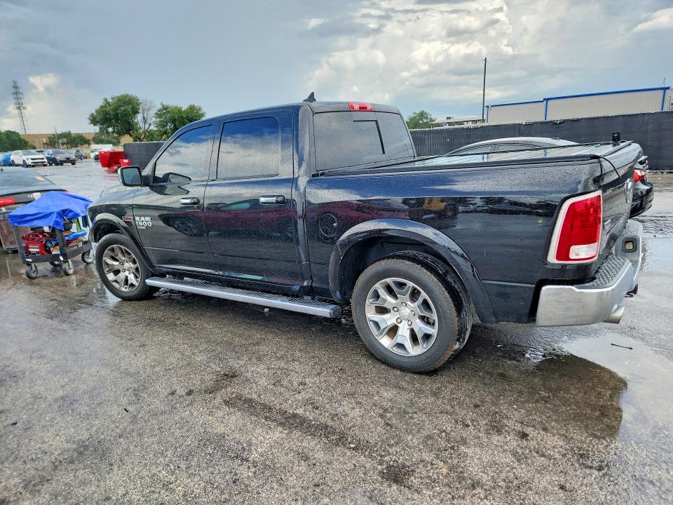 2019 RAM 1500 CLASSIC LARAMIE — Фото 2 из 12
