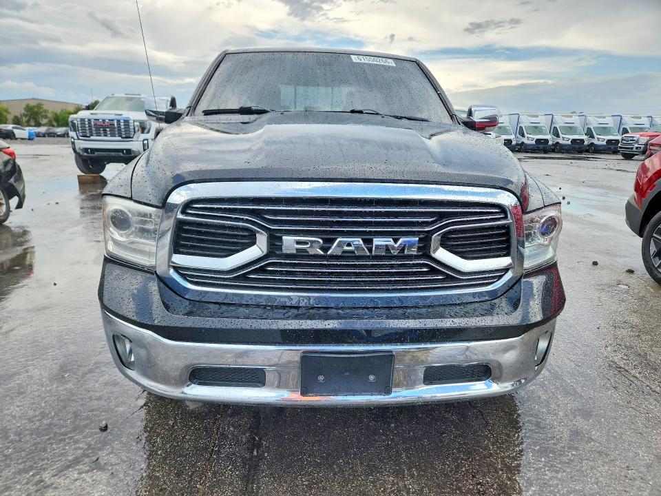 2019 RAM 1500 CLASSIC LARAMIE — Фото 5 из 12
