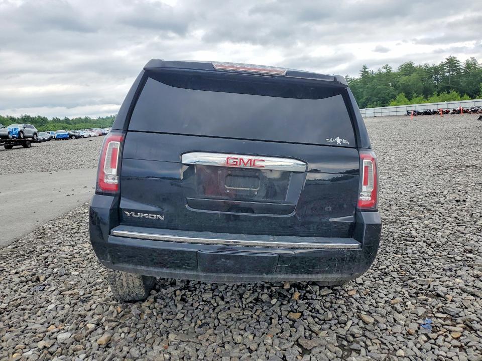 2018 GMC YUKON DENALI — Фото 6 из 14