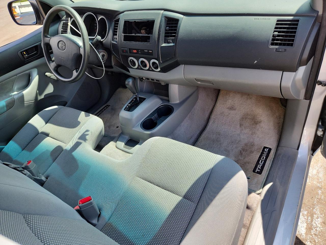 2010 TOYOTA TACOMA BASE — Фото 8 из 12