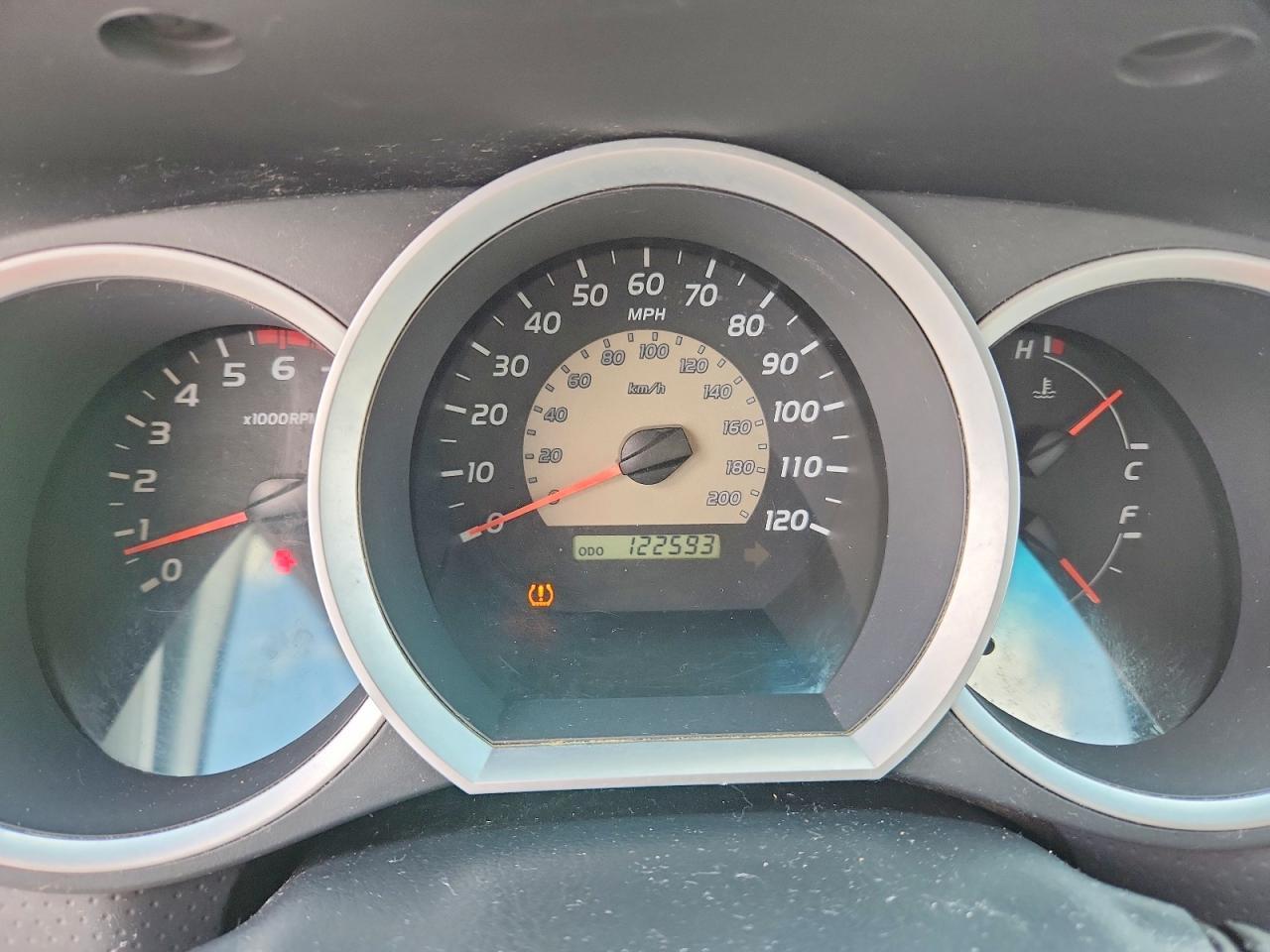 2010 TOYOTA TACOMA BASE — Фото 9 из 12