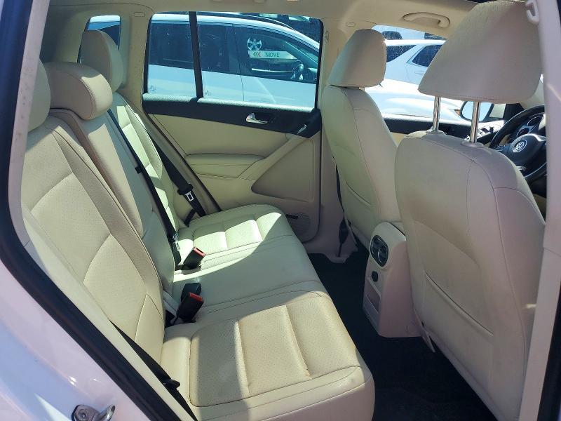 2014 VOLKSWAGEN TIGUAN S — Фото 11 из 13