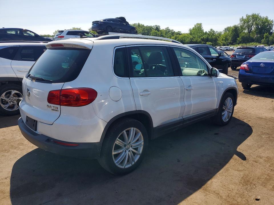2014 VOLKSWAGEN TIGUAN S — Фото 3 из 13