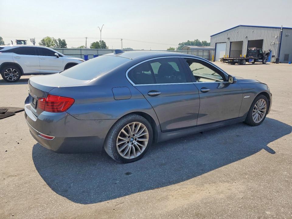 2016 BMW 528 XI — Фото 3 из 12