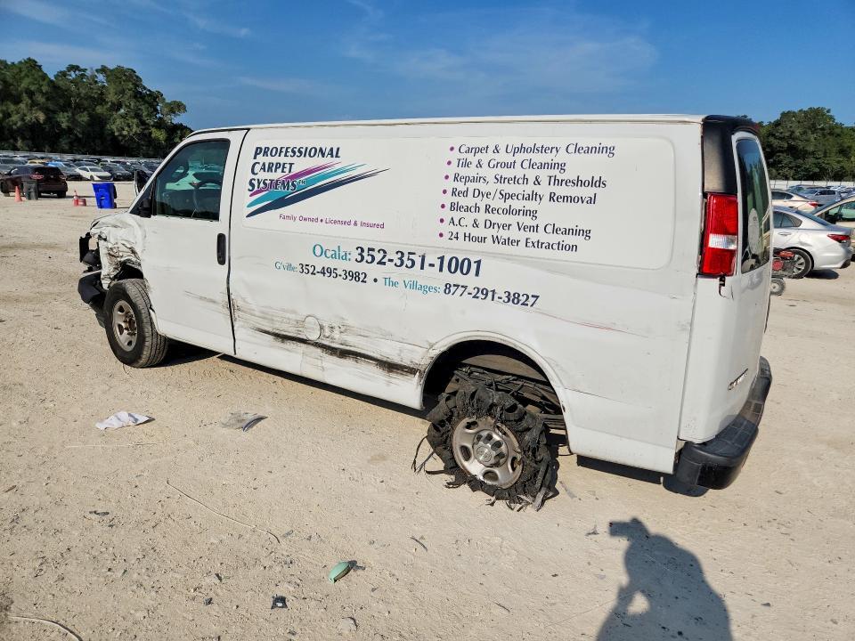 2017 CHEVROLET EXPRESS 2500 CARGO DELIVERY VAN — Фото 2 из 13