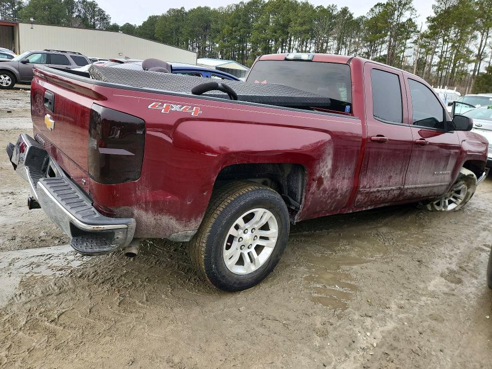2015 CHEVROLET SILVERADO K1500 LT — Фото 3 из 12