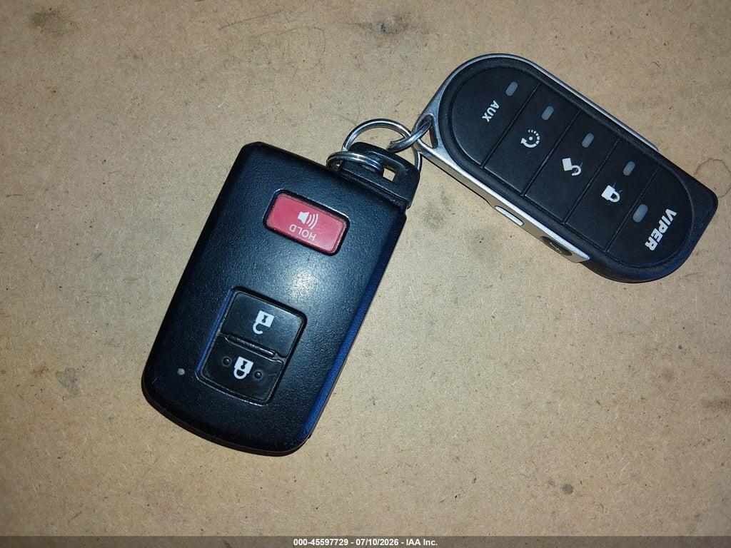 JTMRFREV6JD231736 2018 TOYOTA RAV4 photo no. 11