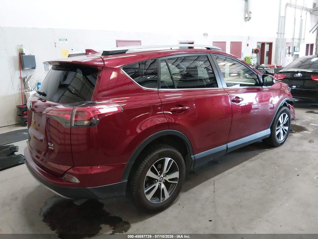 JTMRFREV6JD231736 2018 TOYOTA RAV4 photo no. 4