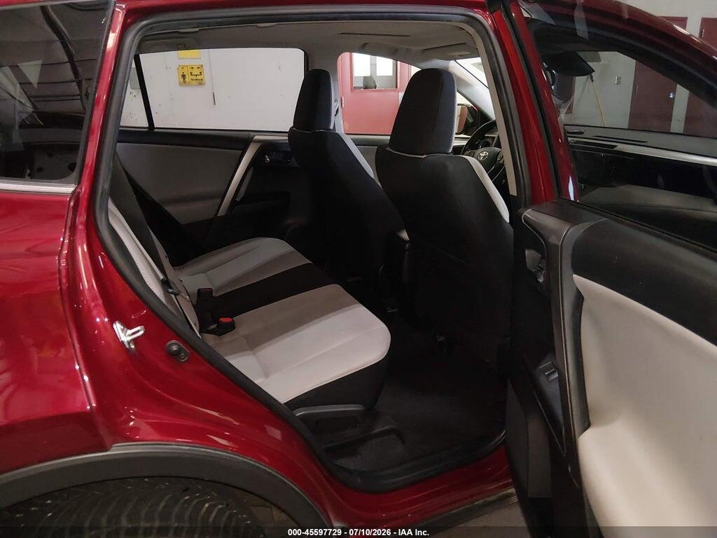 JTMRFREV6JD231736 2018 TOYOTA RAV4 photo no. 8